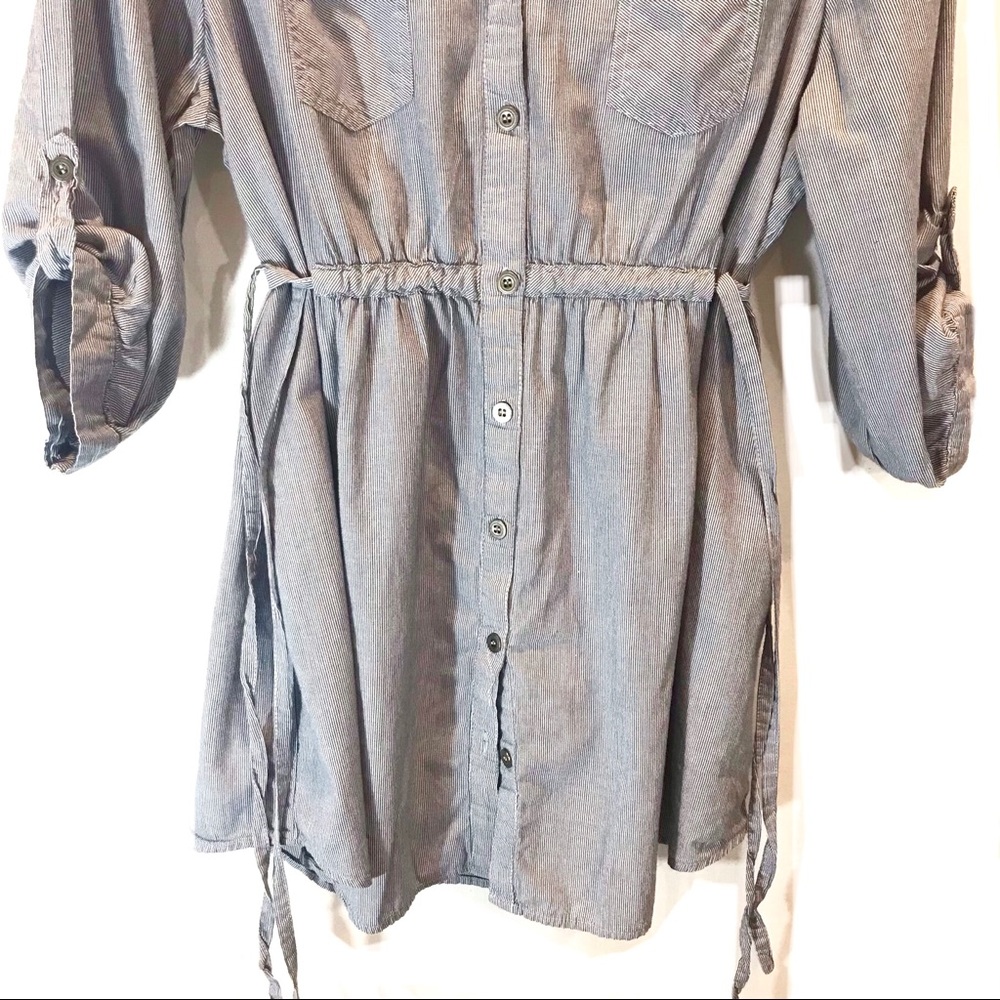 Love Potion Button Down Pull Tie Cinched Waist Top - image 4